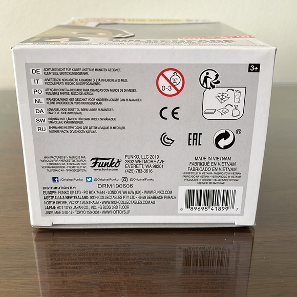 The office Goldenface Funko Pop - Picture 6 of 8